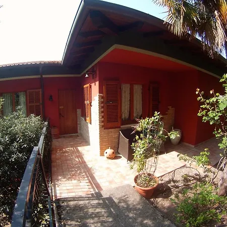 Red House Conditioned Whit Pool Enchanting View Lejlighed *
